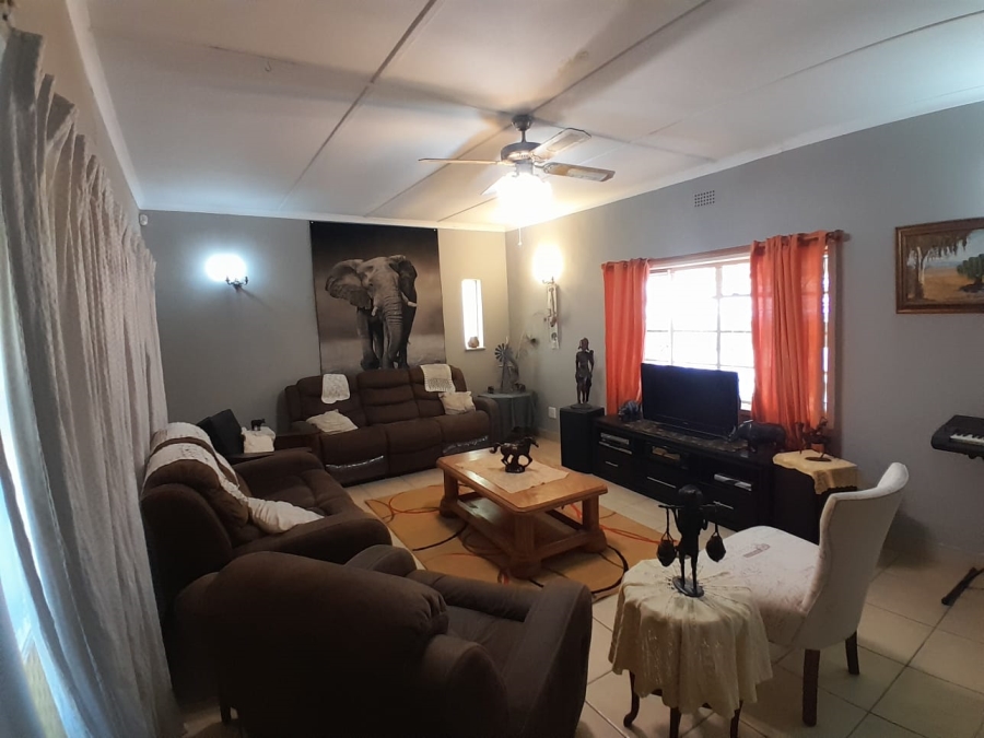 3 Bedroom Property for Sale in Kuruman Northern Cape
